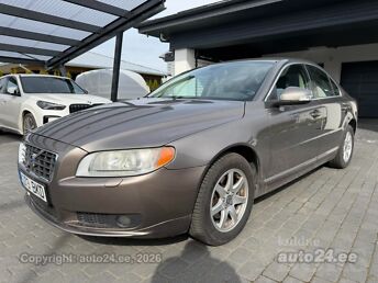 VOLVO S80 2.4 136 kW -06