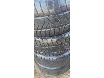 245/50 R18 PIRELLI REHVID