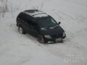 CHRYSLER GRAND VOYAGER 2.776 110 kW -06