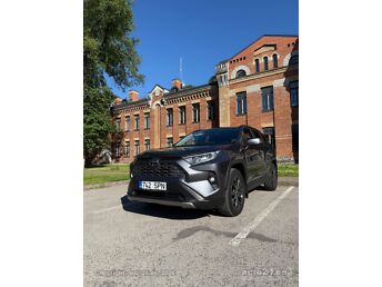 TOYOTA RAV4 MULTIDRIVE S LUXURY PLUS 2.0 129 kW -23