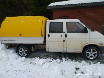 VW TRANSPORTER DOKA 4 UST 2.5 75 kW -99