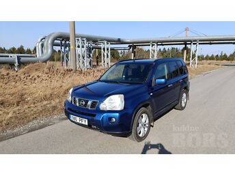 NISSAN X-TRAIL