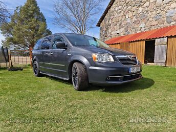 LANCIA VOYAGER 2.8 120 kW -11