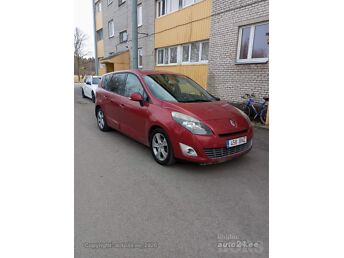 RENAULT GRAND SCENIC 1.9 96 kW -10