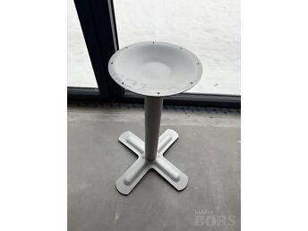 TUGEV METALLIST LAUAJALG 30€