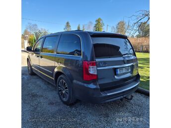 LANCIA VOYAGER 2.8 130 kW -15