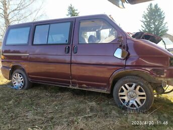 VW CARAVELLE SYNCRO 4X4 LÜHIKE 2.5 TDI 75 kW -97