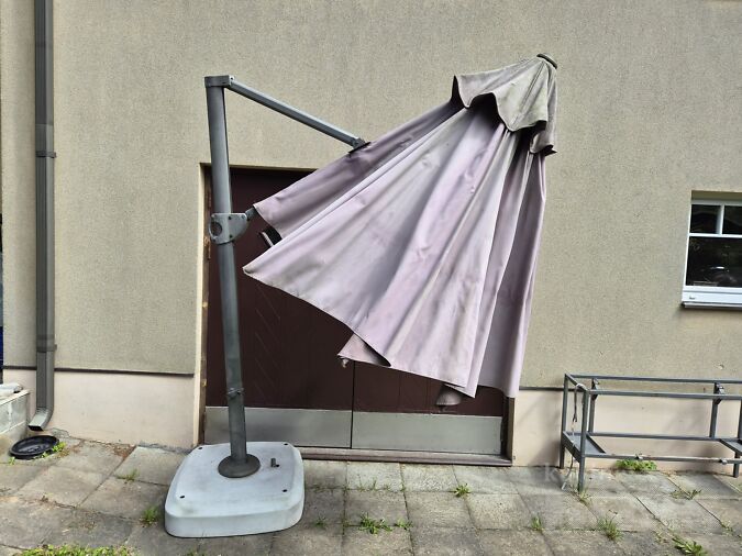PÄIKSEVARI PÄEVAVARI SUUR RATASTEGA