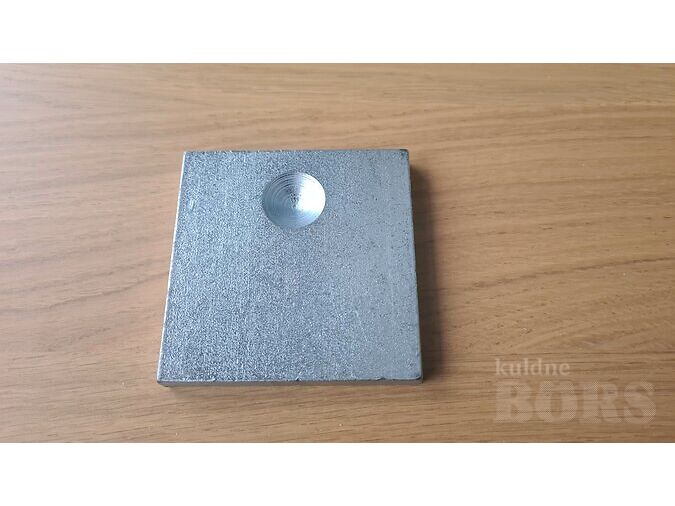 METALLPLAAT 80X80X10MM