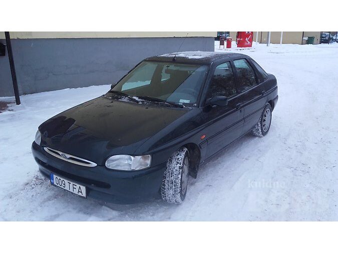 FORD ESCORT CHIA 1.4 R4 55 kW -95