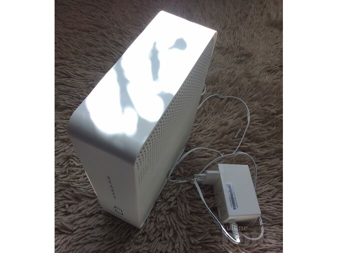 DUAL WIFI MODEM/RUUTER TECHNICOLOR CGA 2121
