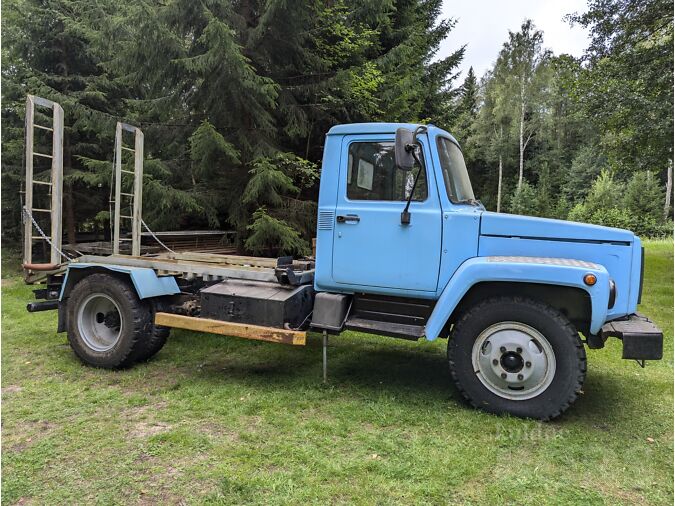 GAZ 53