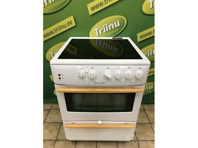 KASUTATUD KERAAMILINE ELEKTRIPLIIT ELECTROLUX EK6160
