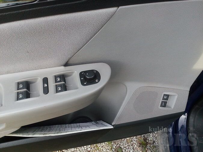 VW PASSAT 4MOTION TDI 103 kW -06