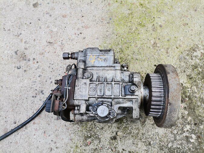 VW T 4 2.5. 75