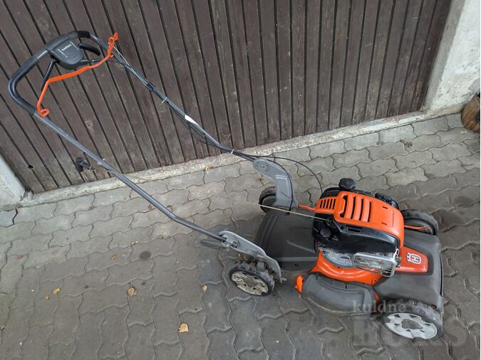 MURUNIIDUK HUSQVARNA