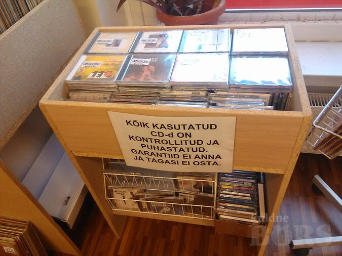 240 CD-D ELVAS KODU & KONTOR KAUPLUSES