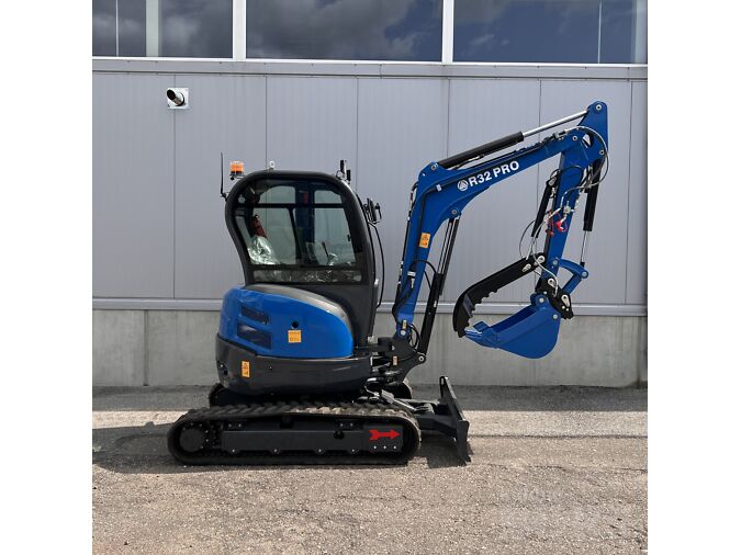 RIPPA R32 PRO MINIEKSKAVAATOR