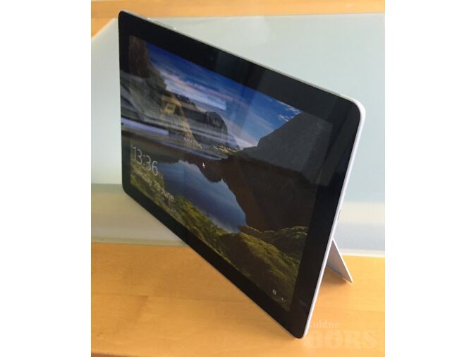 TAHVELARVUTI MS SURFACE GO WIN10