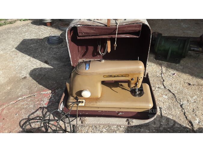 ÕMBLUSMASIN TULA MODEL 1