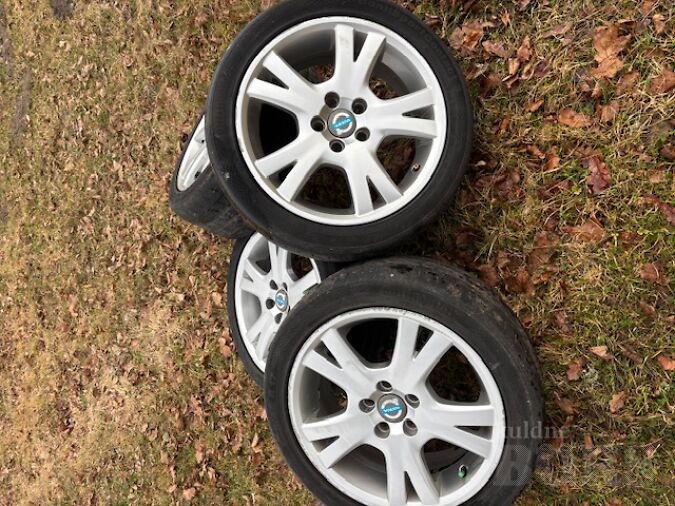 VOLVO ORIGINAALVELJED