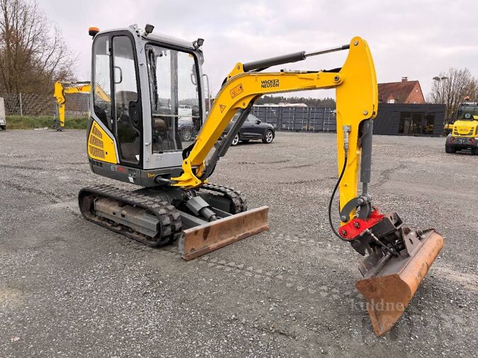 MINIEKSKAVAATOR WACKER NEUSON ET24