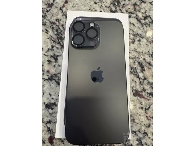 IPHONE 16 PRO MAX