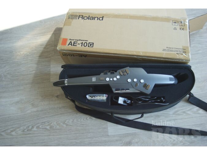 ROLAND AEROPHONE AE-10