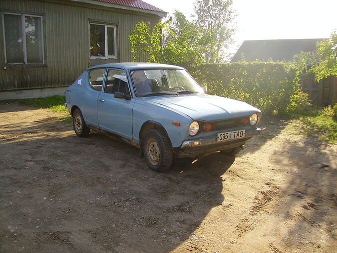 DATSUN 100A (1976A.)