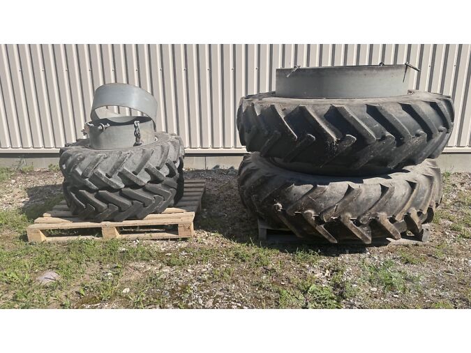 MTZ 82 RATASTE KOMPLEKT