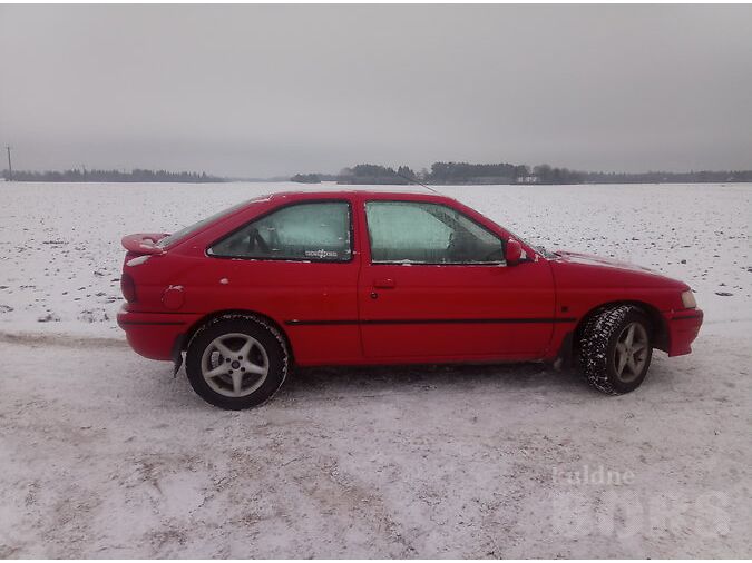 FORD ESCORT -94