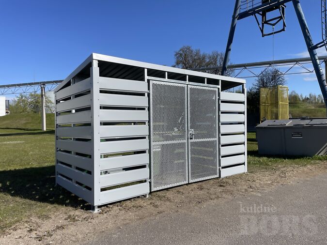 PRÜGIMAJAD, JALGRATTA MAJA
