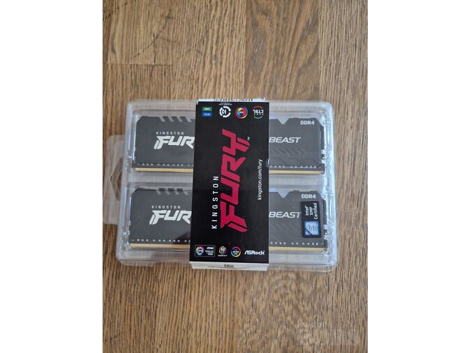 KINGSTON FURY BEAST RGB DDR4 U-DIMM