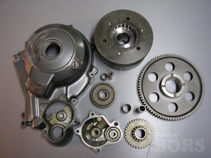 YAMAHA XT600E 3TB STARTERI DETAILID