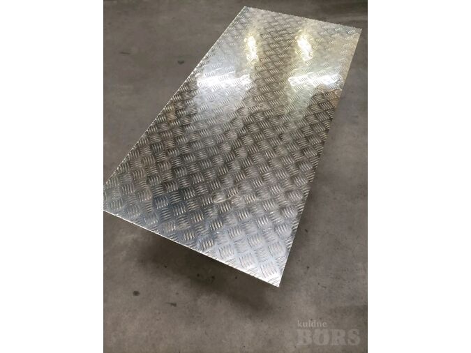 ALUMIINIUM RIHVEL PLAAT 4MM