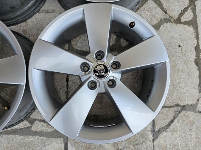 VALUVELJED 17"5X112 ORIGINAAL