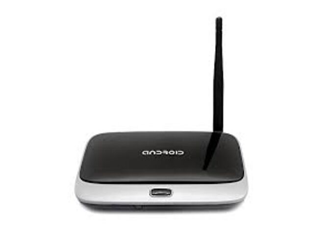ANDOER Q7 CS918 ANDROID 4.4 TV BOX MÄNGIJA