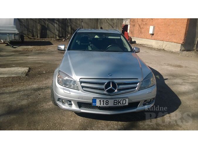 MB C220D 2.148 CR 125 kW -09
