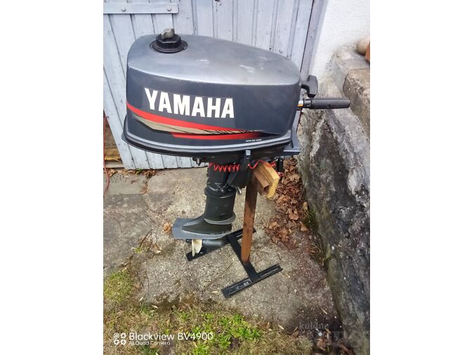 YAMAHA 5 HP 2T MOOTOR