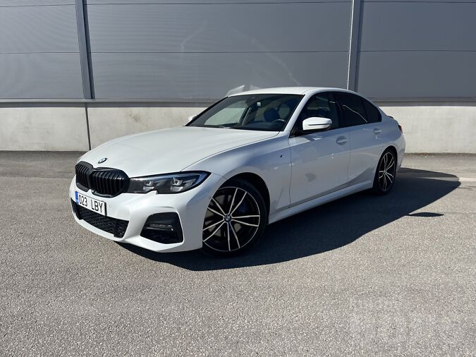 BMW 330I G20 190 kW -19