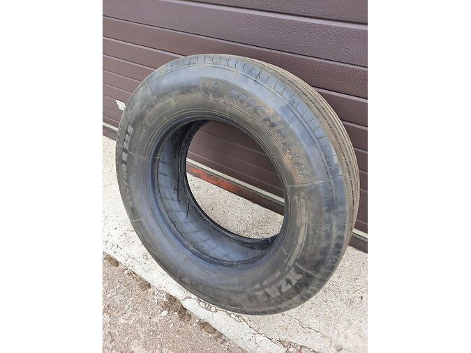 ESISILLA REHV - MICHELIN 315/60 R22,5 - M+S