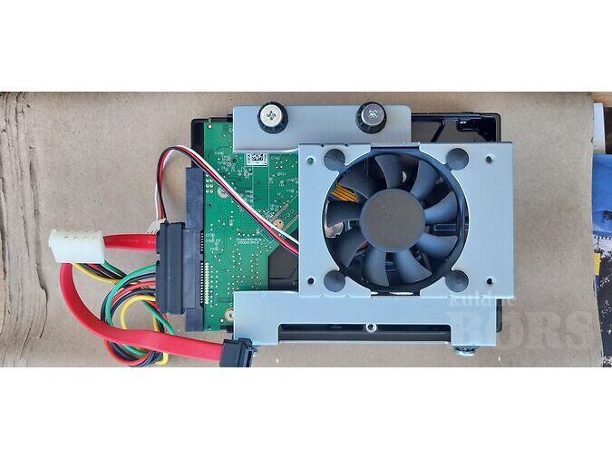 LAUAARVUTI KÕVAKETAS HDD 500GB JAHUTUS-VENTILAATORIGA,TOITEPLOKK 400WPLOKK