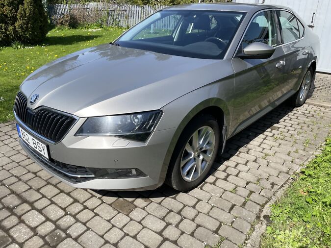 SKODA SUPERB 2017 1.4 110 kW