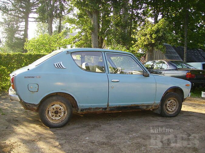 DATSUN 100A (1976A.)