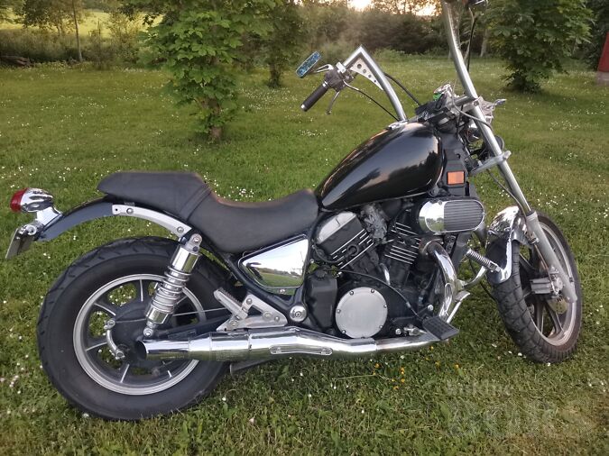 KAWASAKI VN700