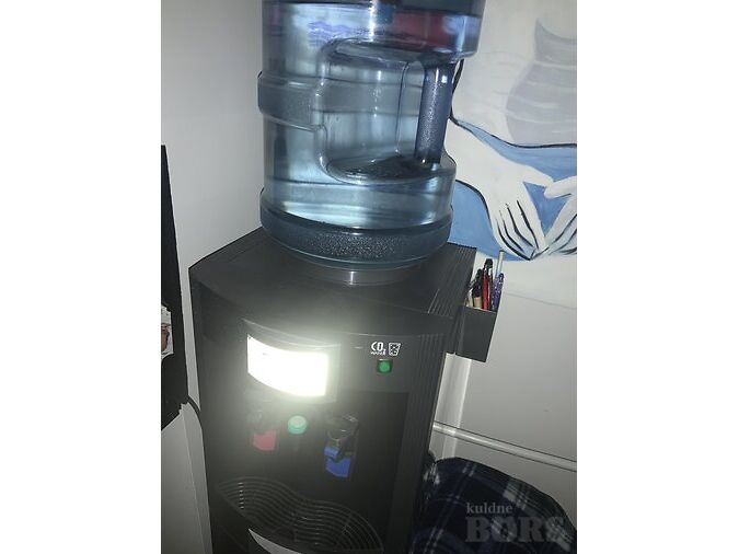 JOOGIVEE AUTOMAAT OST. SAKU LÄTE.