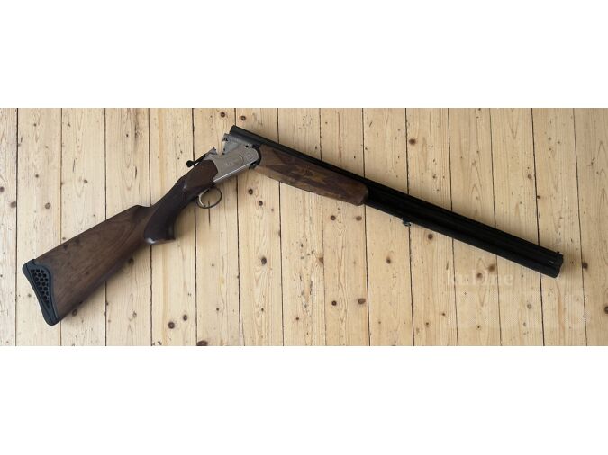 M: JAHIPÜSS HUBERTUS BAYARD DE LUXE .12/76