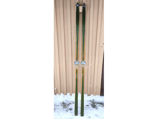 MATKASUUSAD KLAMBRITEGA 213CM