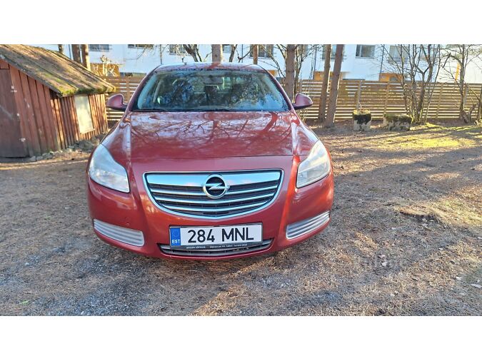 OPEL INSIGNIA LIMOUSIN