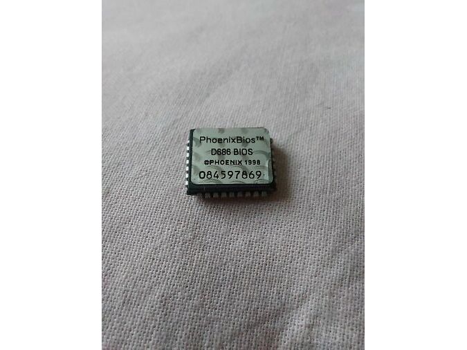 PHOENIX BIOS D686 CHIP, EMAPLAADI KIIP.